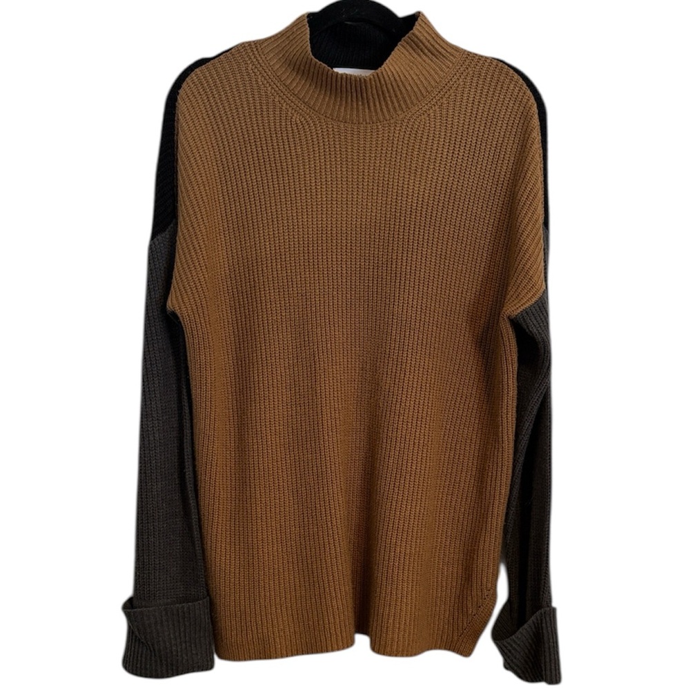 ☀️ Calvin Klein Colorblock Mock Neck Sweater